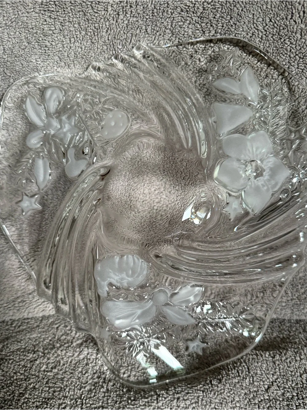 Clear Floral Glass Serving Bowl - Elegant Home Dining